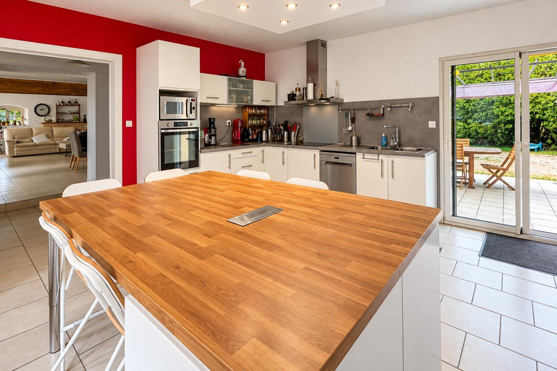 Maison 7 pièces 177 m² · à Change · 177 m² · 299 900 €