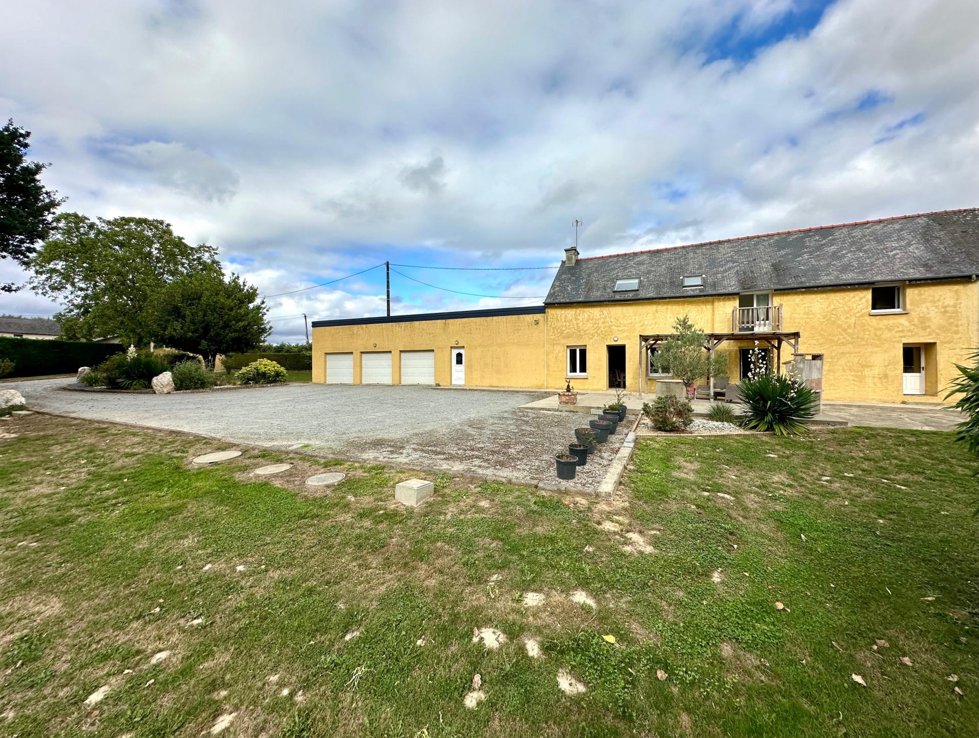 Maison 6 pièces 153 m² · à Trémorel · 153 m² · 188 900 €