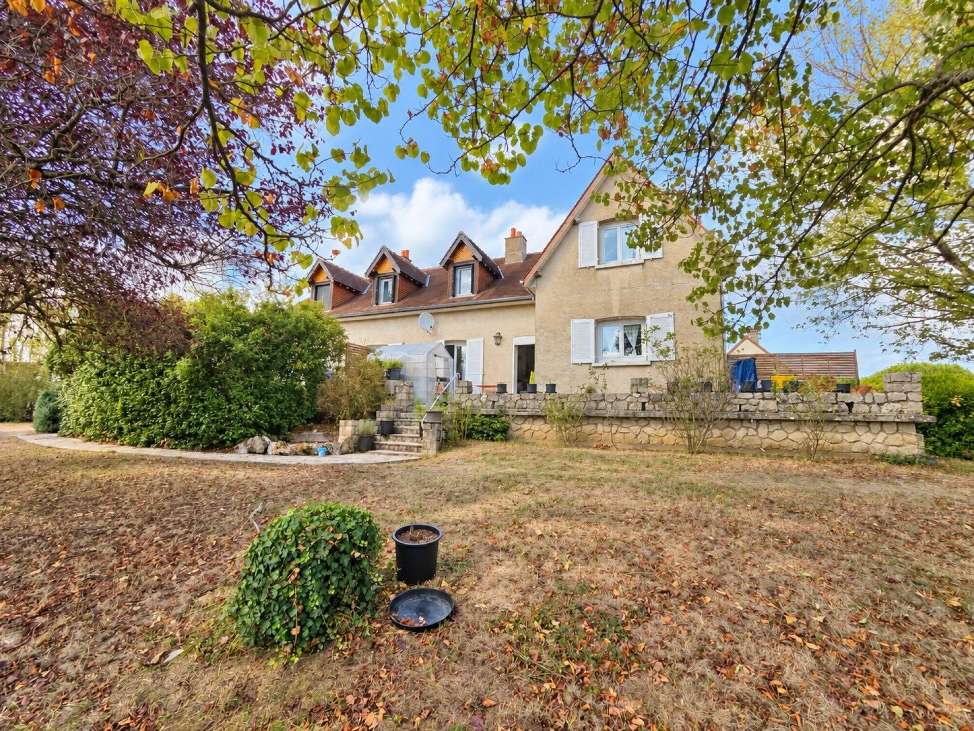 Maison 7 pièces 175 m² · à Montoire-sur-le-Loir · 175 m² · 296 800 €