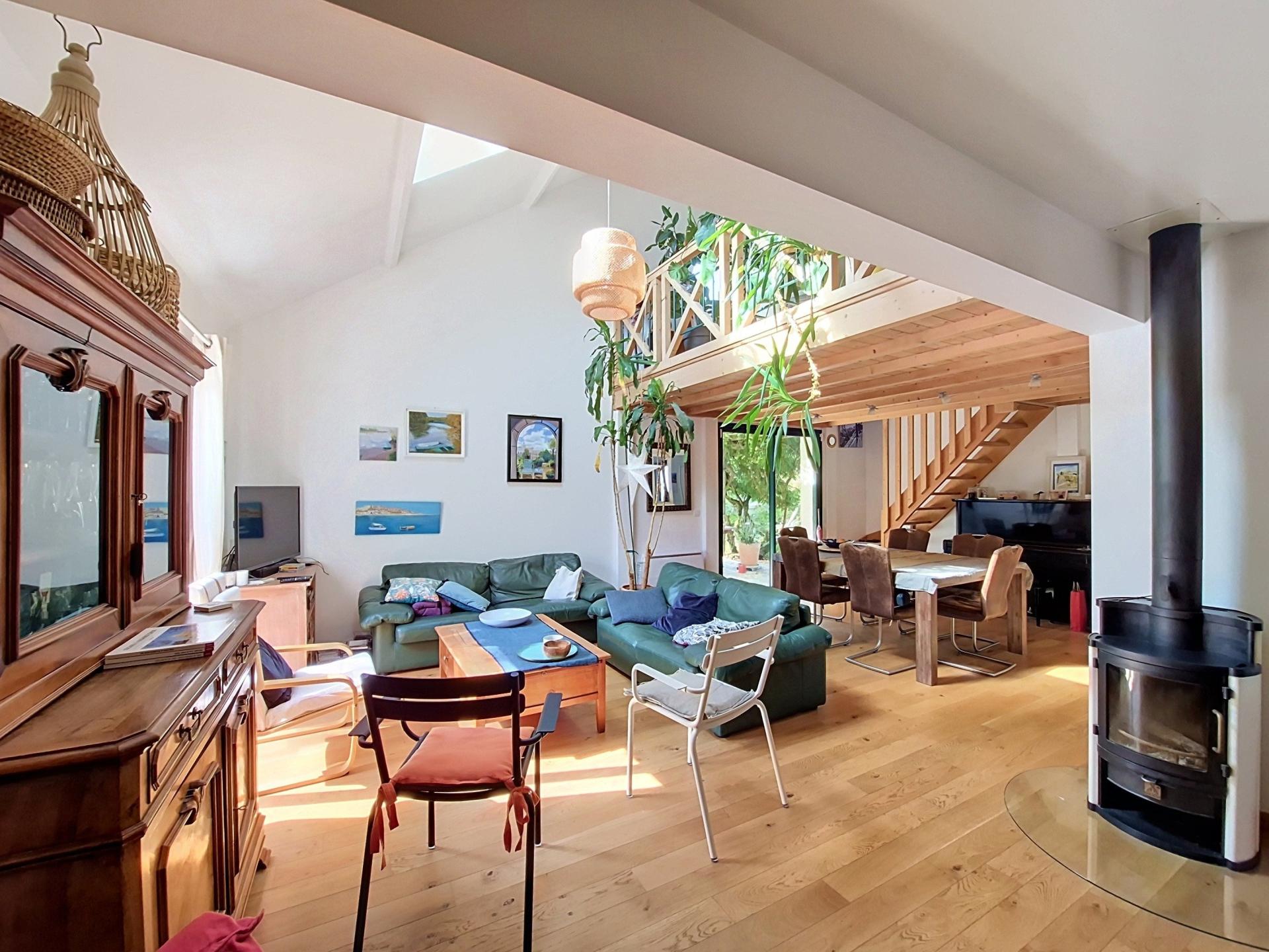 Maison 8 pièces 159 m² · à Nantes · 159 m² · 571 000 €