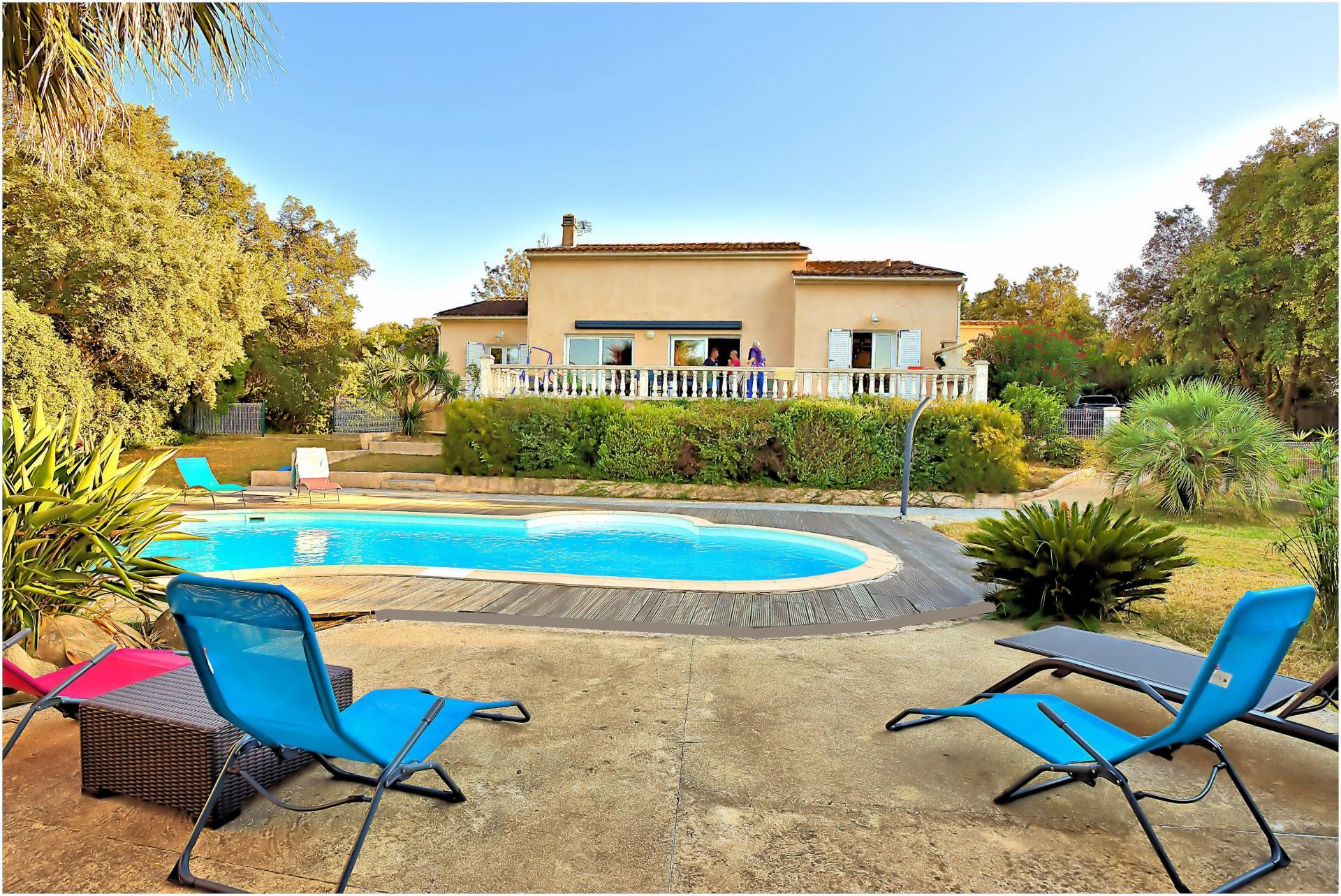 Maison 6 pièces 220 m² · à Solaro · 220 m² · 785 000 €
