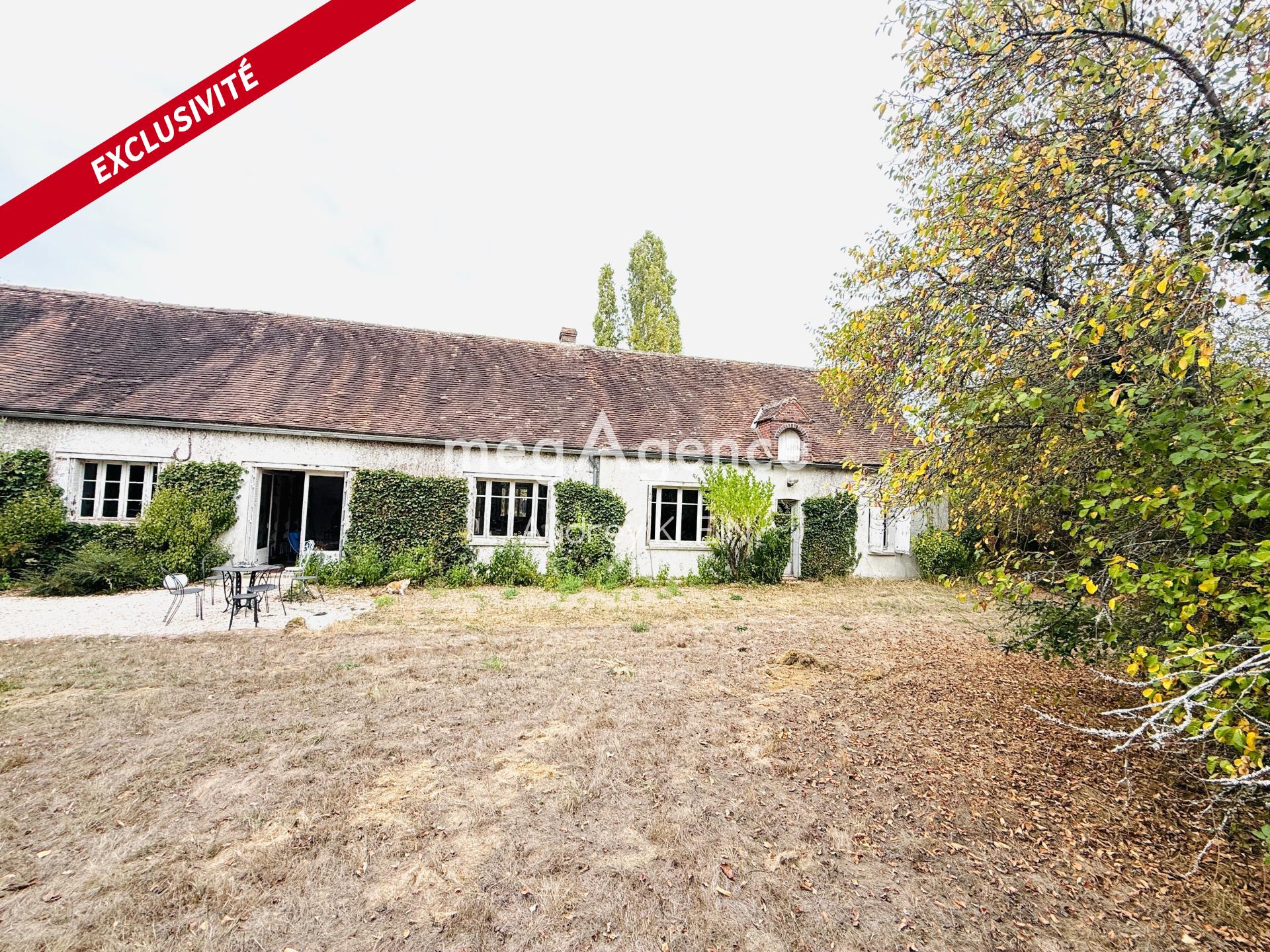 Longère familiale sur plus d’un hectare – Calme, jardin et potentiel