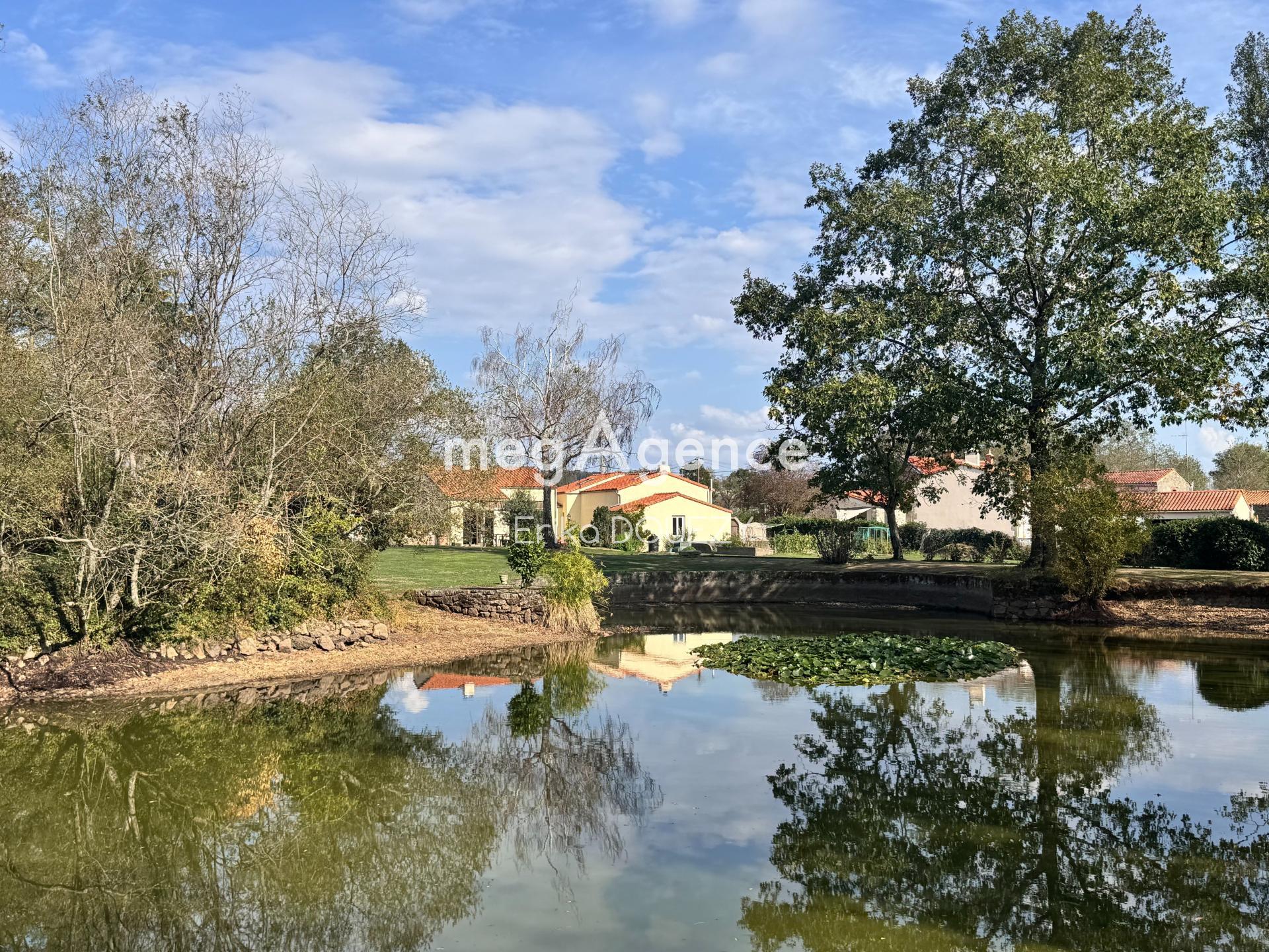 Maison 7 pièces 175 m² · aux Herbiers · 175 m² · 350 000 €