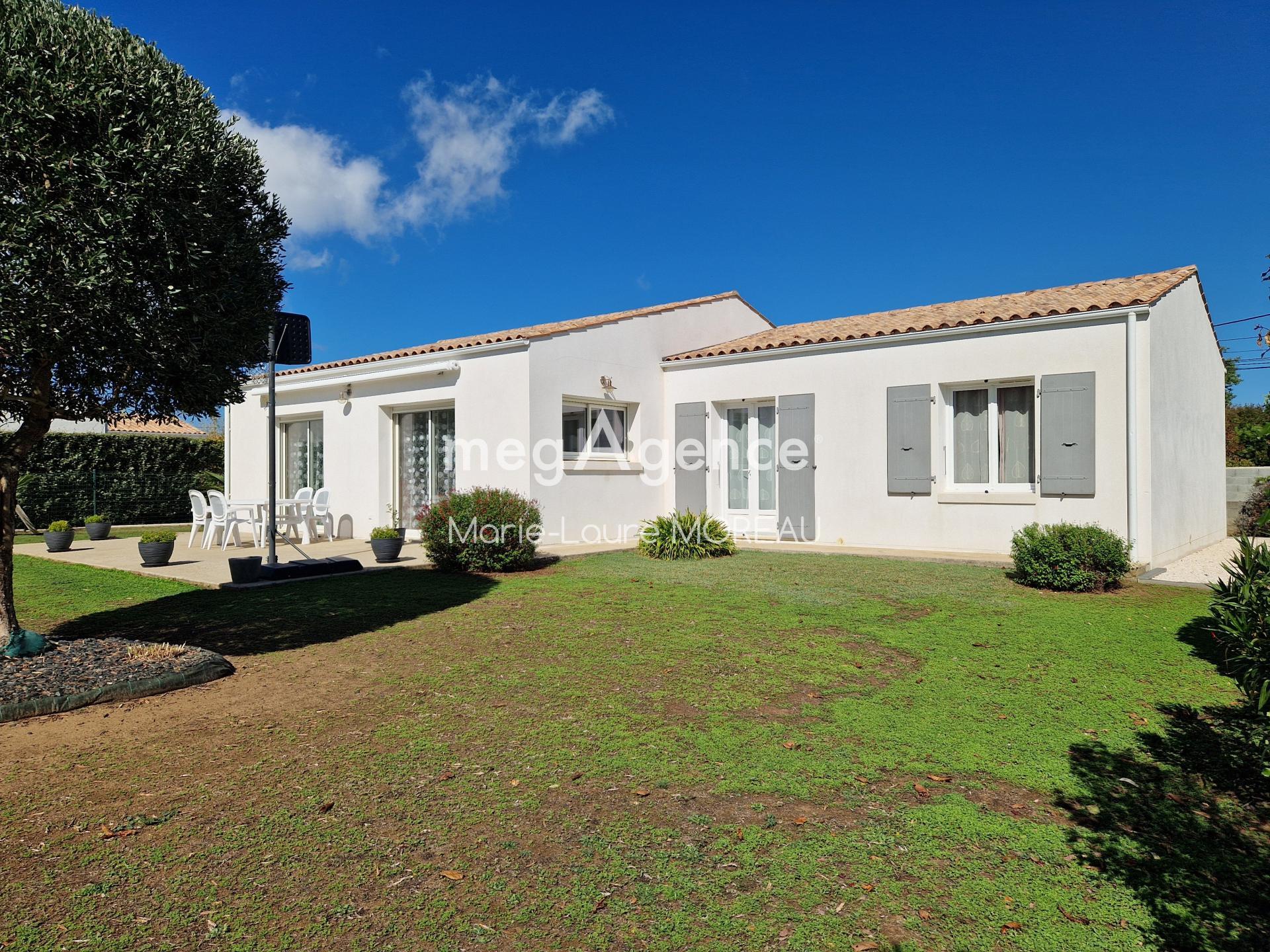 Maison 5 pièces 121 m² · à Bourcefranc-le-Chapus · 121 m² · 370 000 €