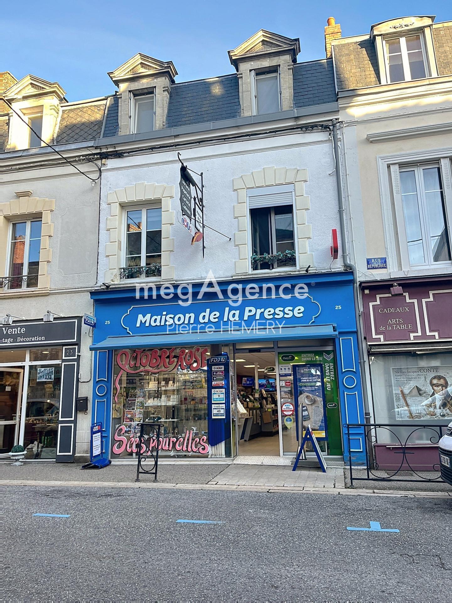 Immeuble 6 pièces 184 m² · à Sées · 184 m² · 312 500 €