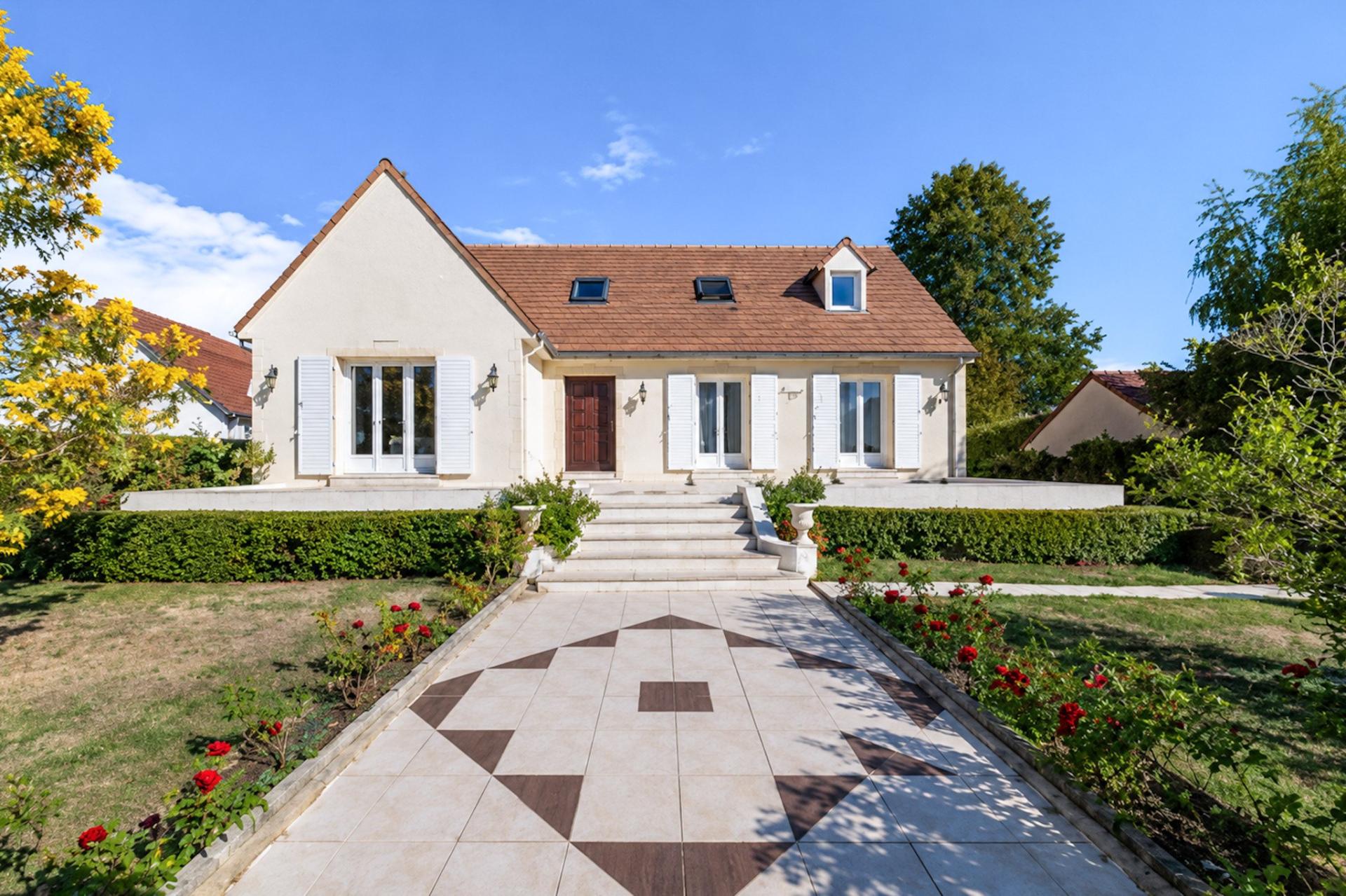 Maison 6 pièces 152 m² · au Mans · 152 m² · 447 200 €