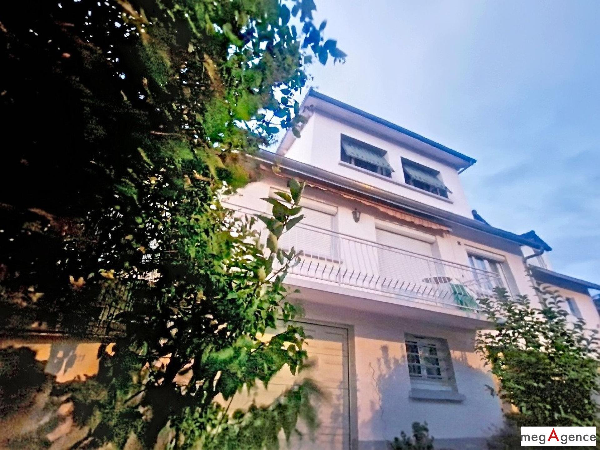 Maison 6 pièces 184 m² · à Ormesson-sur-Marne · 184 m² · 398 000 €