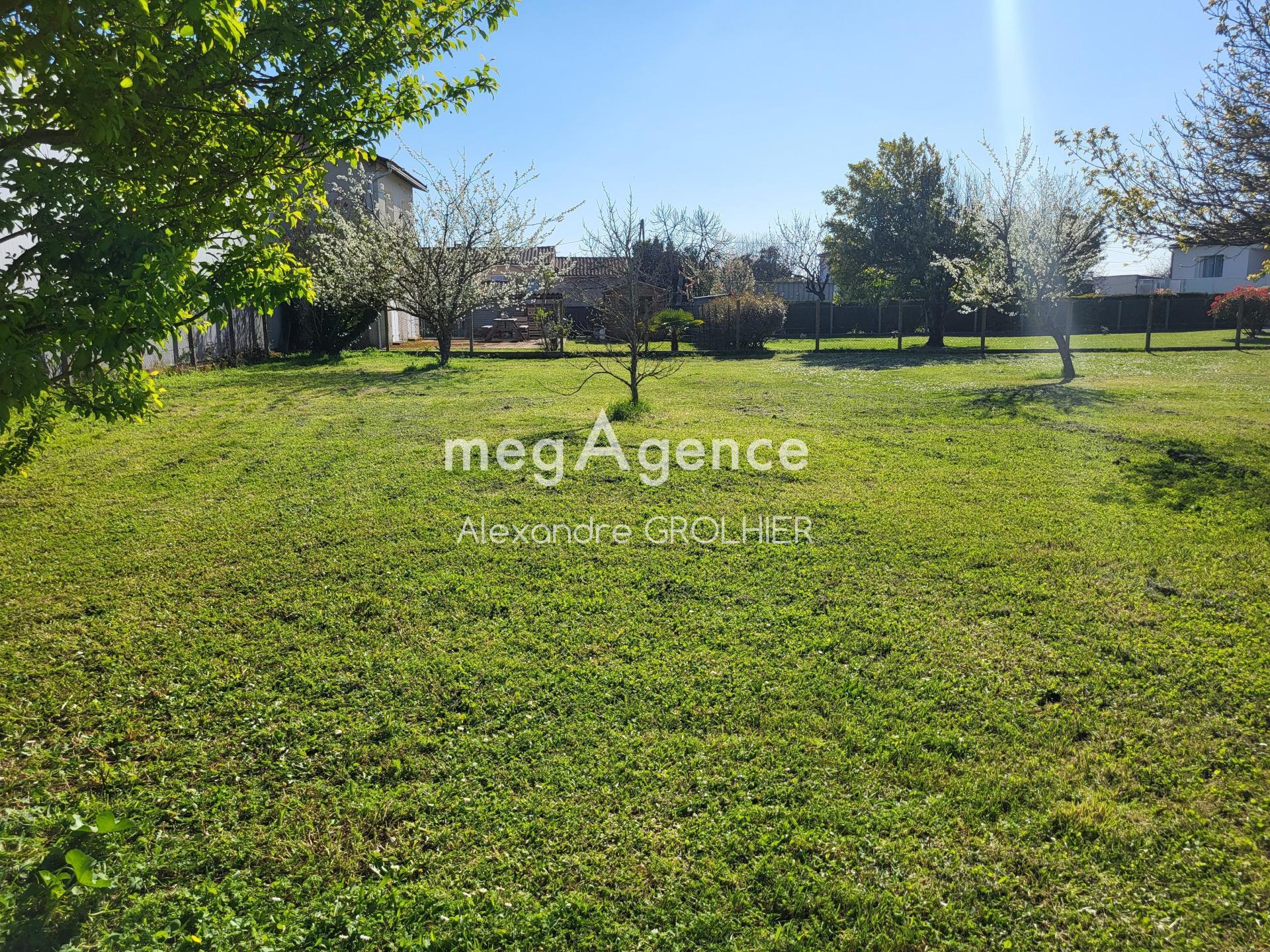 Terrain 539 m² · à Médis · 83 000 €