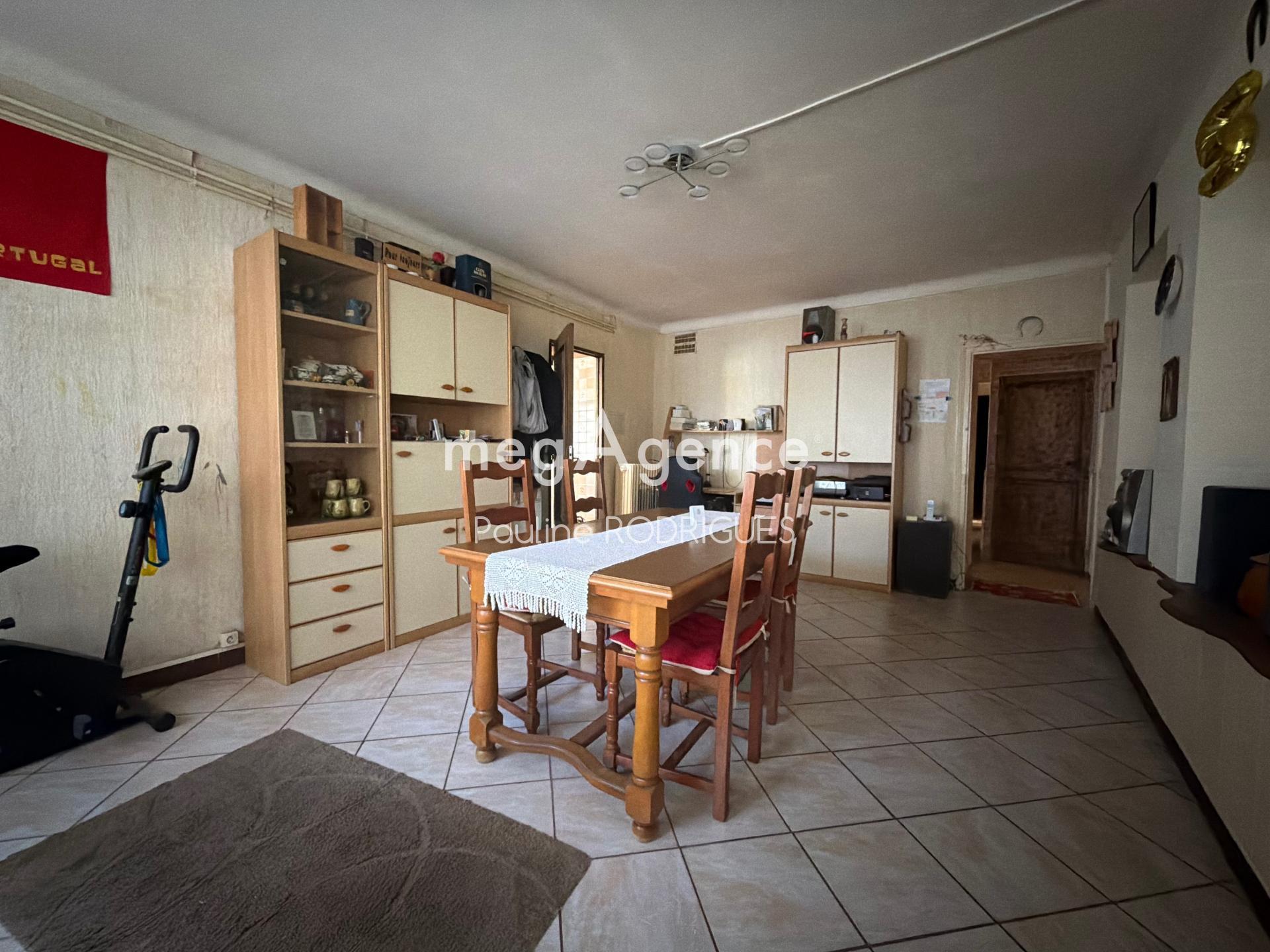 Maison 7 pièces 121 m² · à Sainte-Maure-de-Touraine · 121 m² · 123 000 €