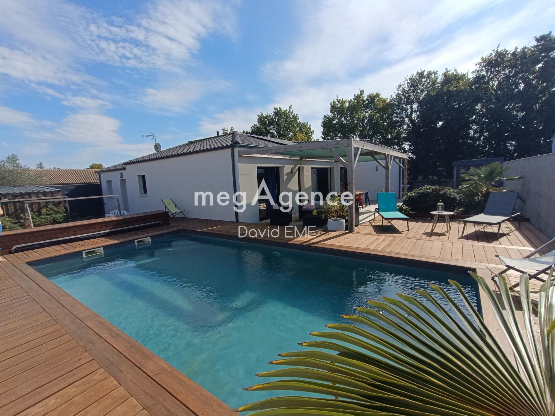 Maison 6 pièces 125 m² · à Bretignolles-sur-Mer · 125 m² · 389 000 €