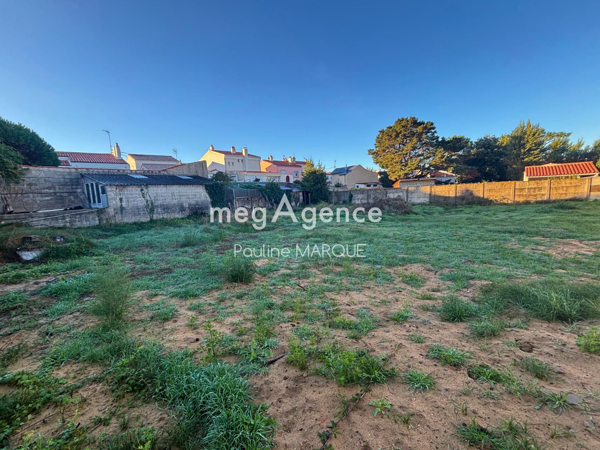 Terrain 812 m² · aux Sables-d'Olonne · 803 000 €