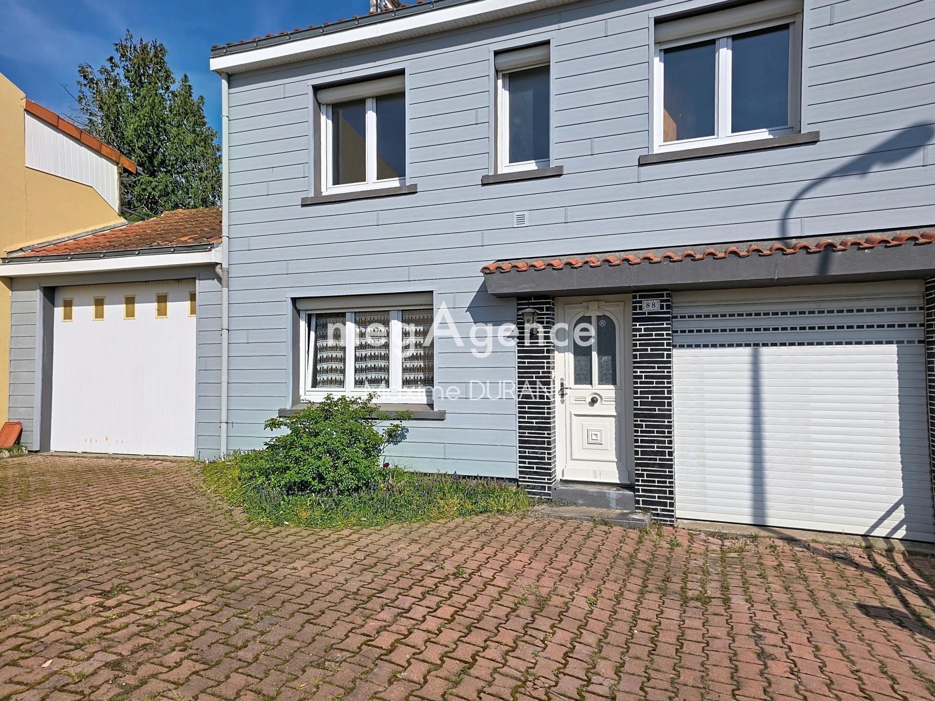 Maison 5 pièces 94 m² · à La Romagne · 94 m² · 172 000 €