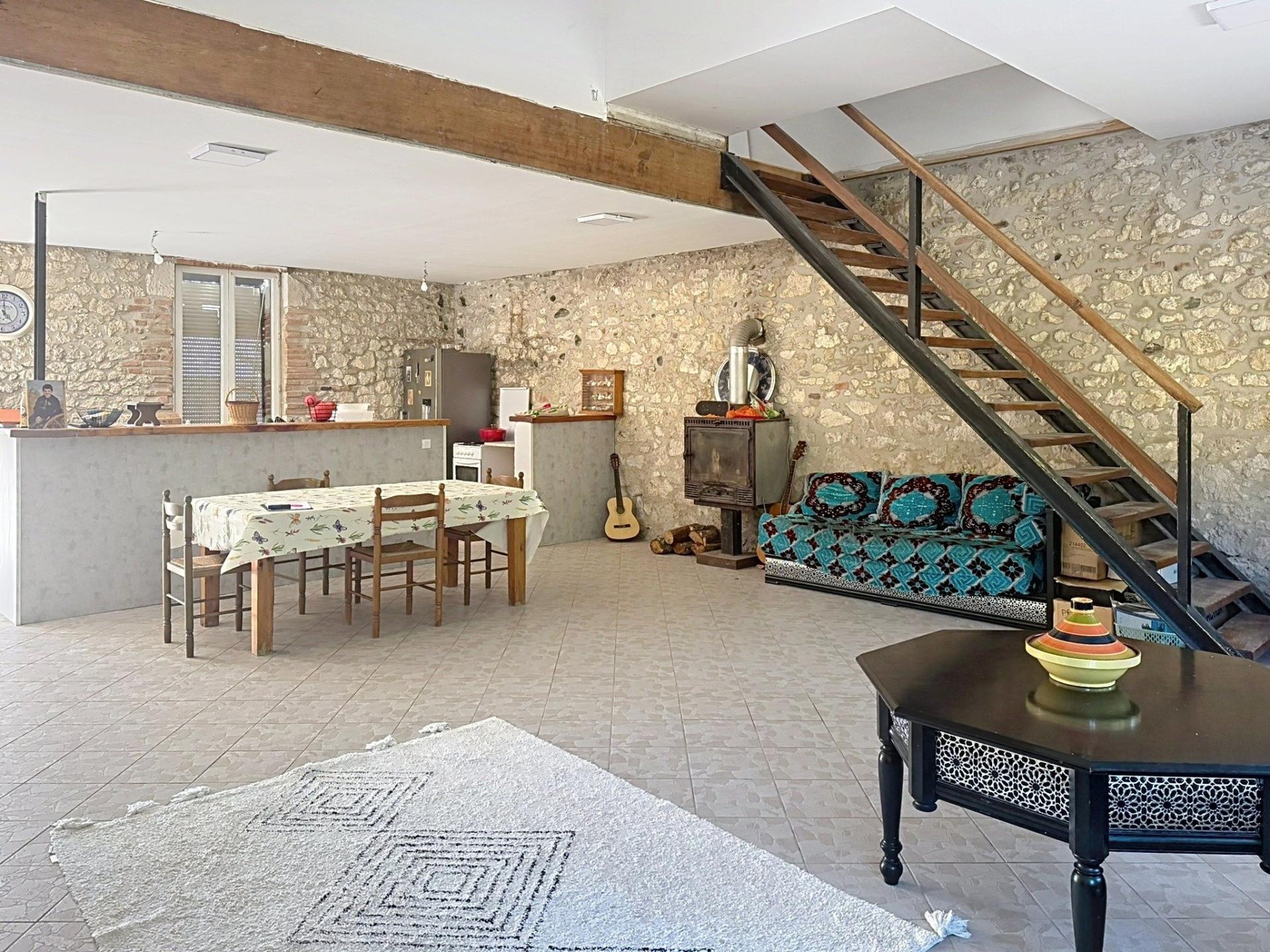 Maison 5 pièces 160 m² · à Malause · 160 m² · 125 000 €