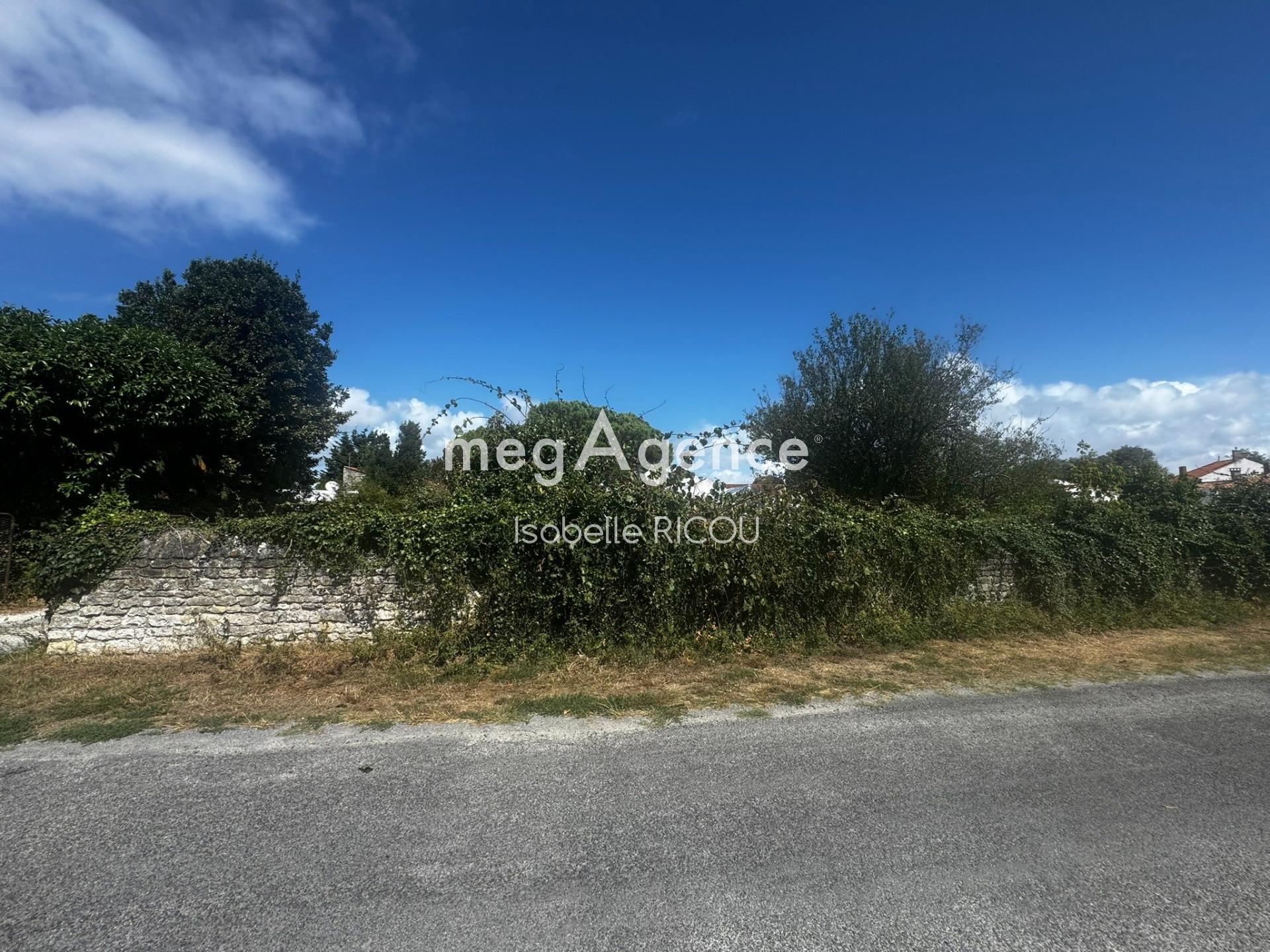 Terrain 350 m² · à Dolus-d'Oléron · 118 000 €
