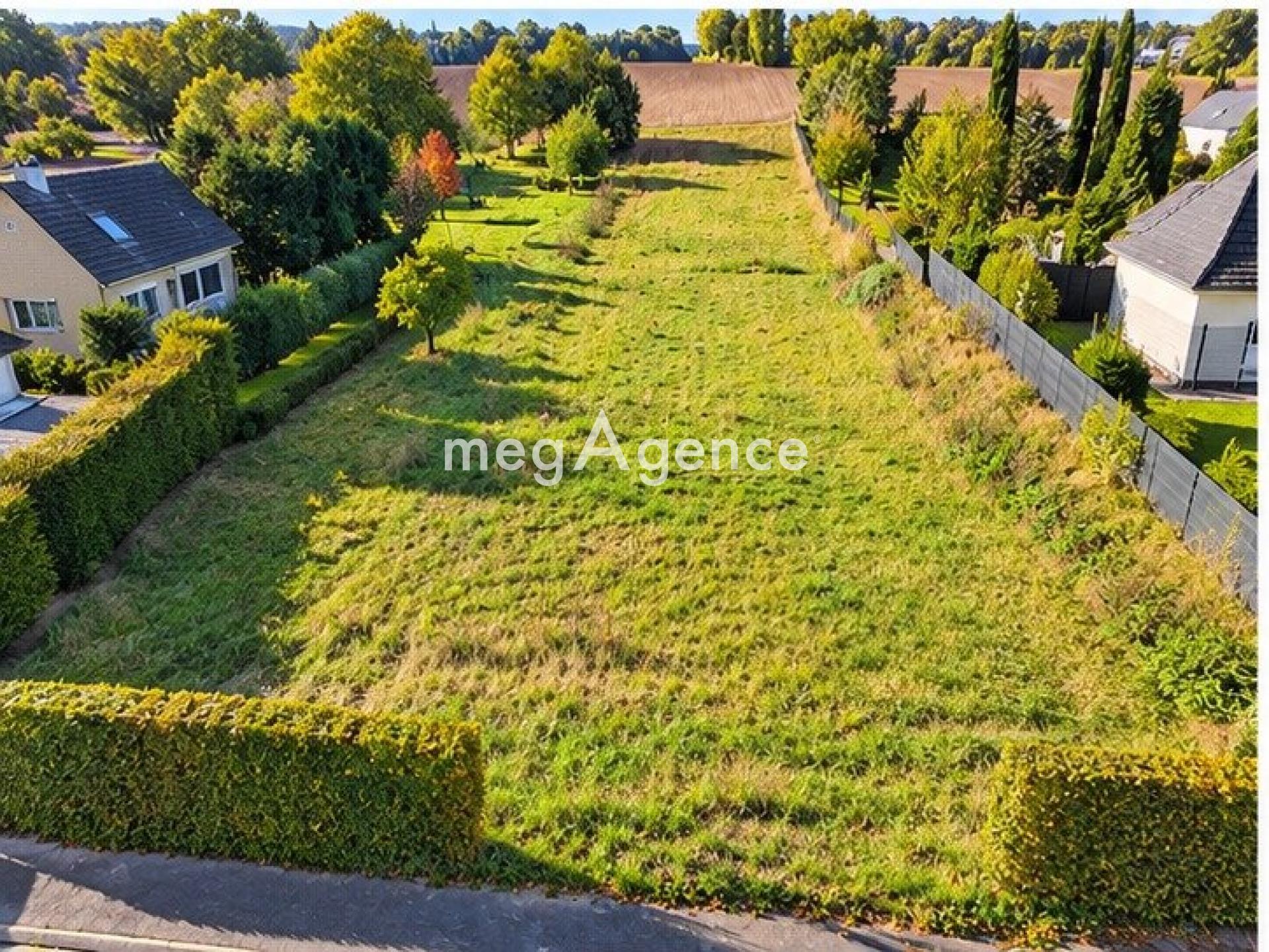 Terrain 4400 m² · à Ligny-en-Cambrésis · 75 900 €