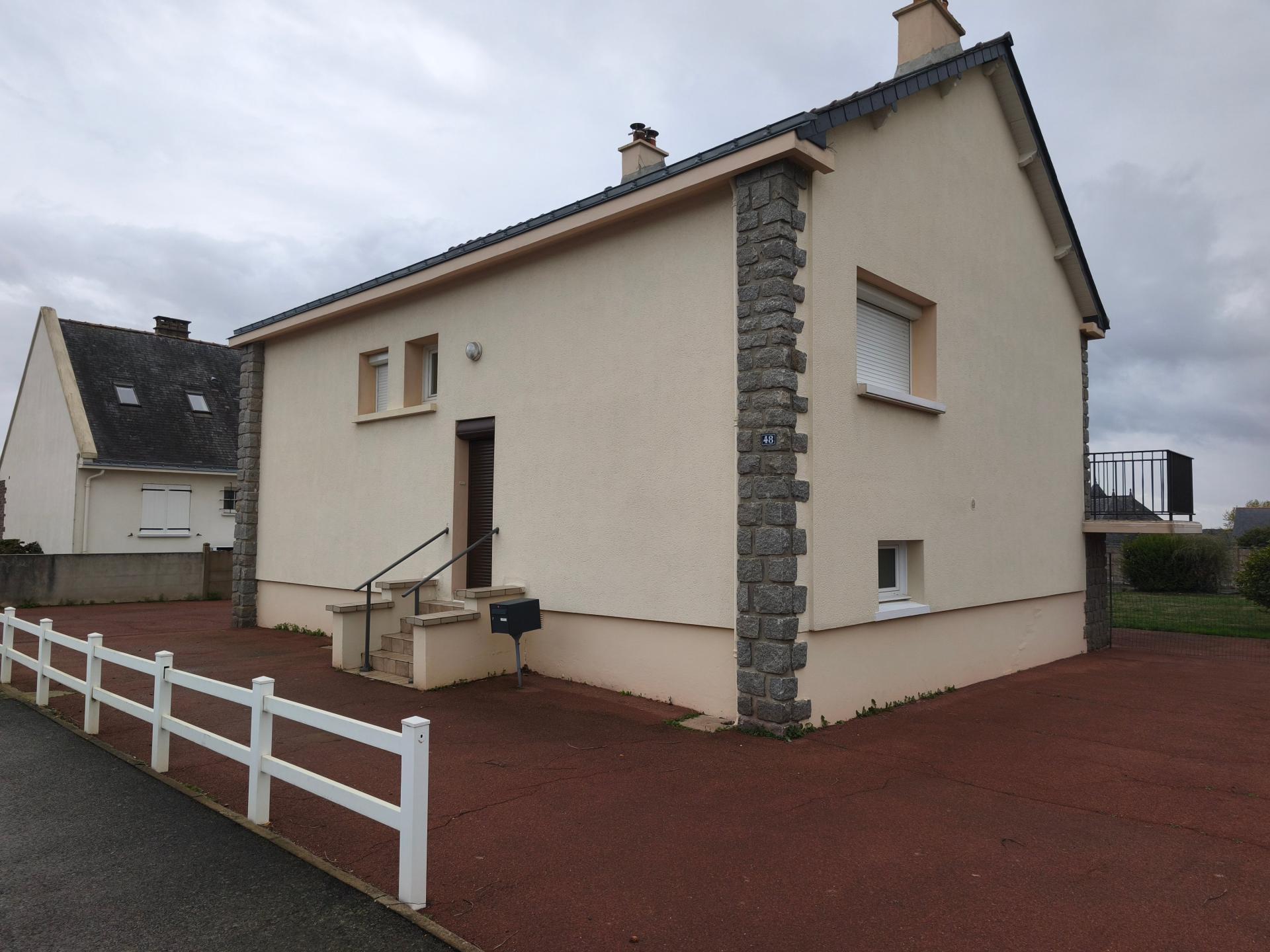Maison 4 pièces 90 m² · à Ombrée d'Anjou · 90 m² · 128 000 €