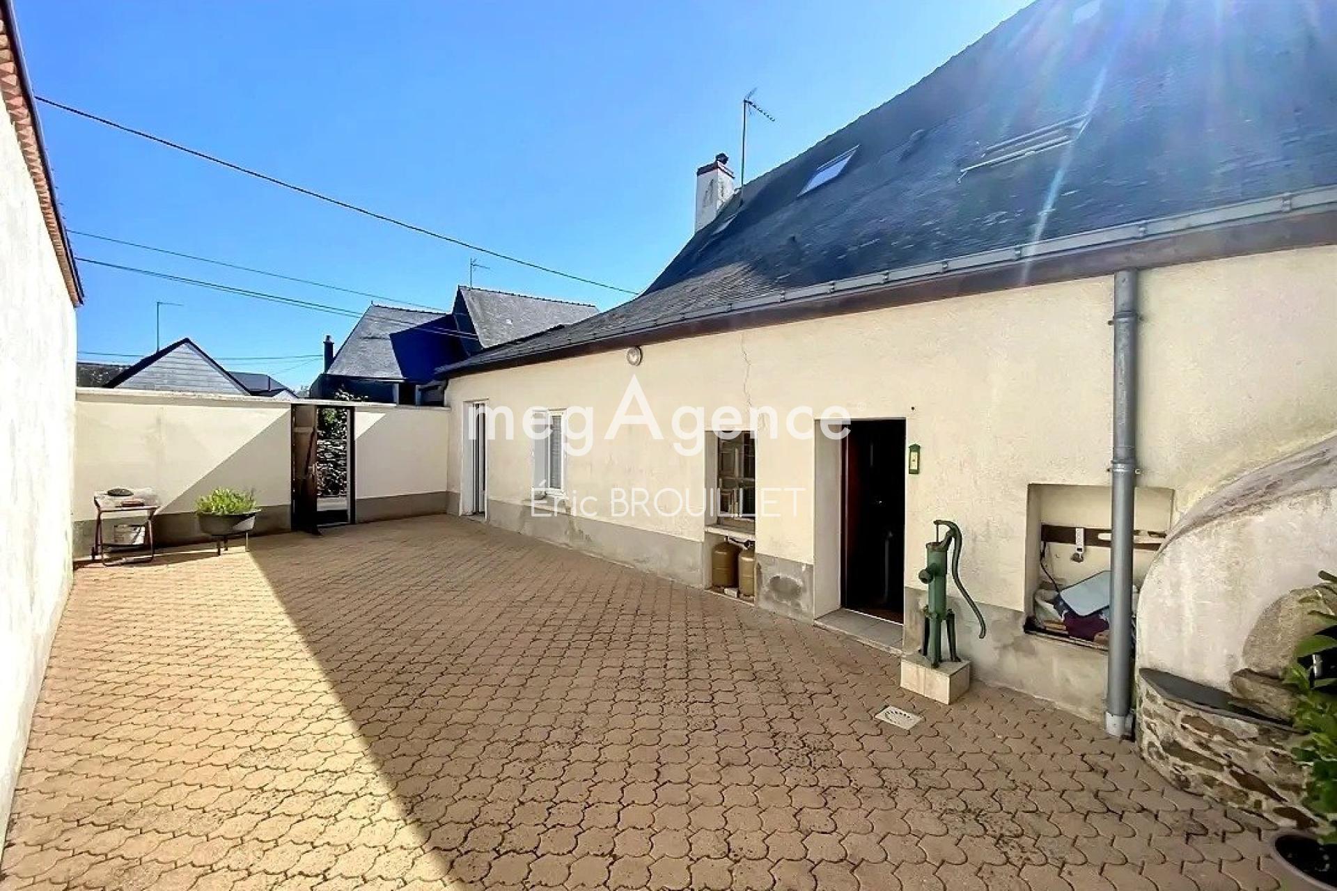 Maison 9 pièces 154 m² · à Saint-Germain-des-Prés · 154 m² · 222 200 €