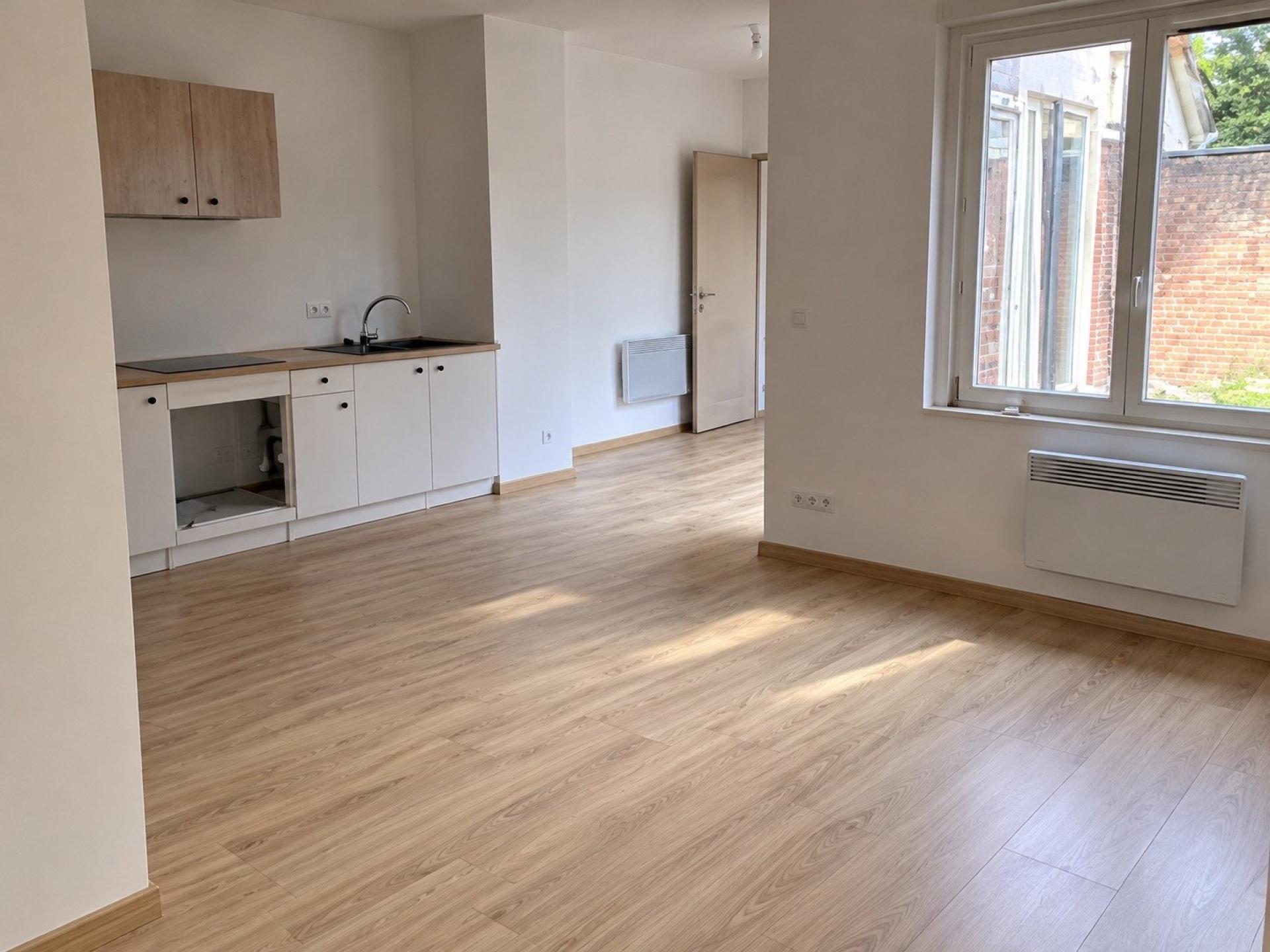 Immeuble 3 pièces 151 m² · à Caudry · 151 m² · 240 000 €