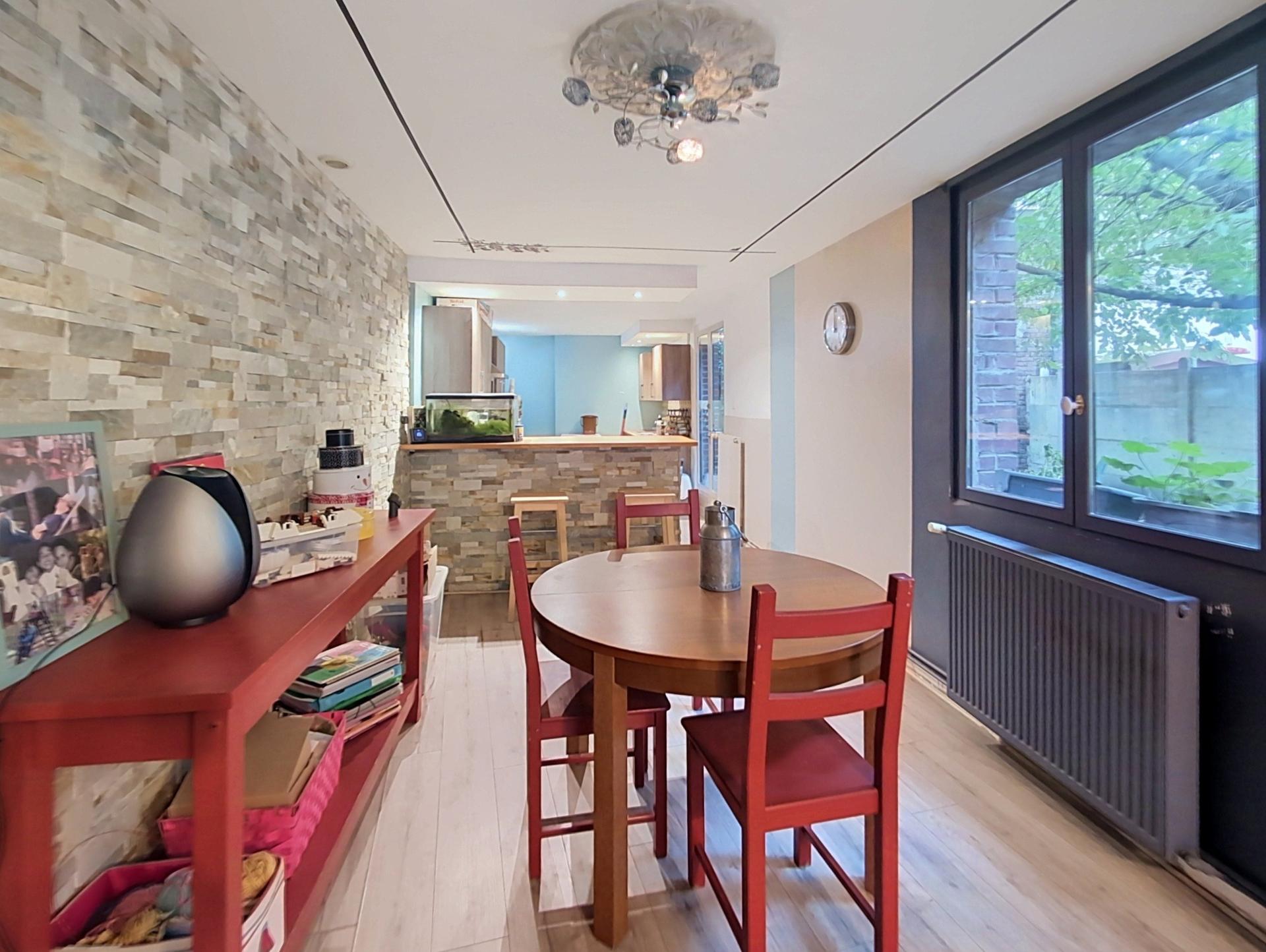 Achat : Maison à ROUBAIX, 59100 - 4 pièces 118m² — 4