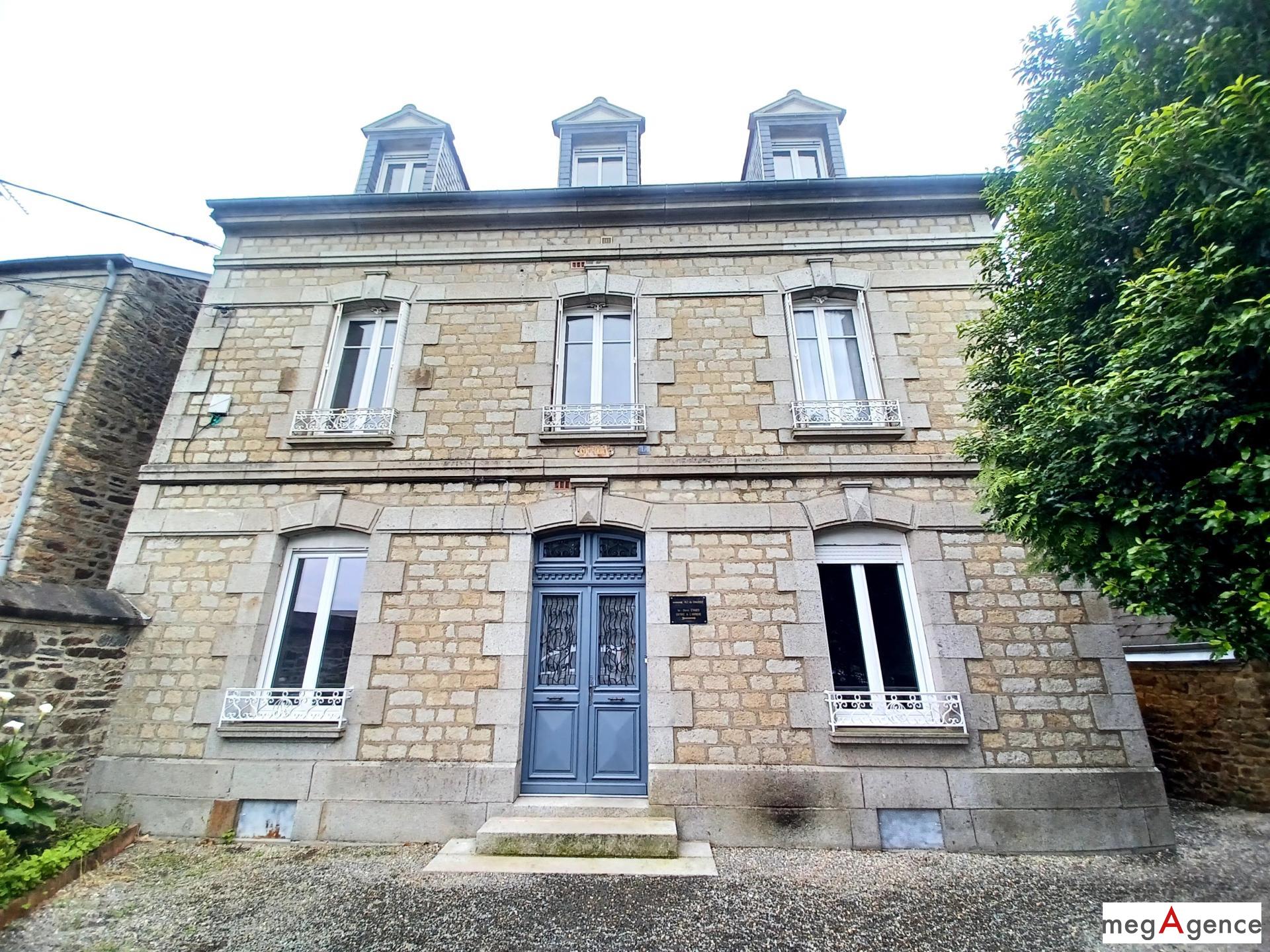 Achat : Appartement à FOUGERES, 35300 - 4 pièces 85m² — 10