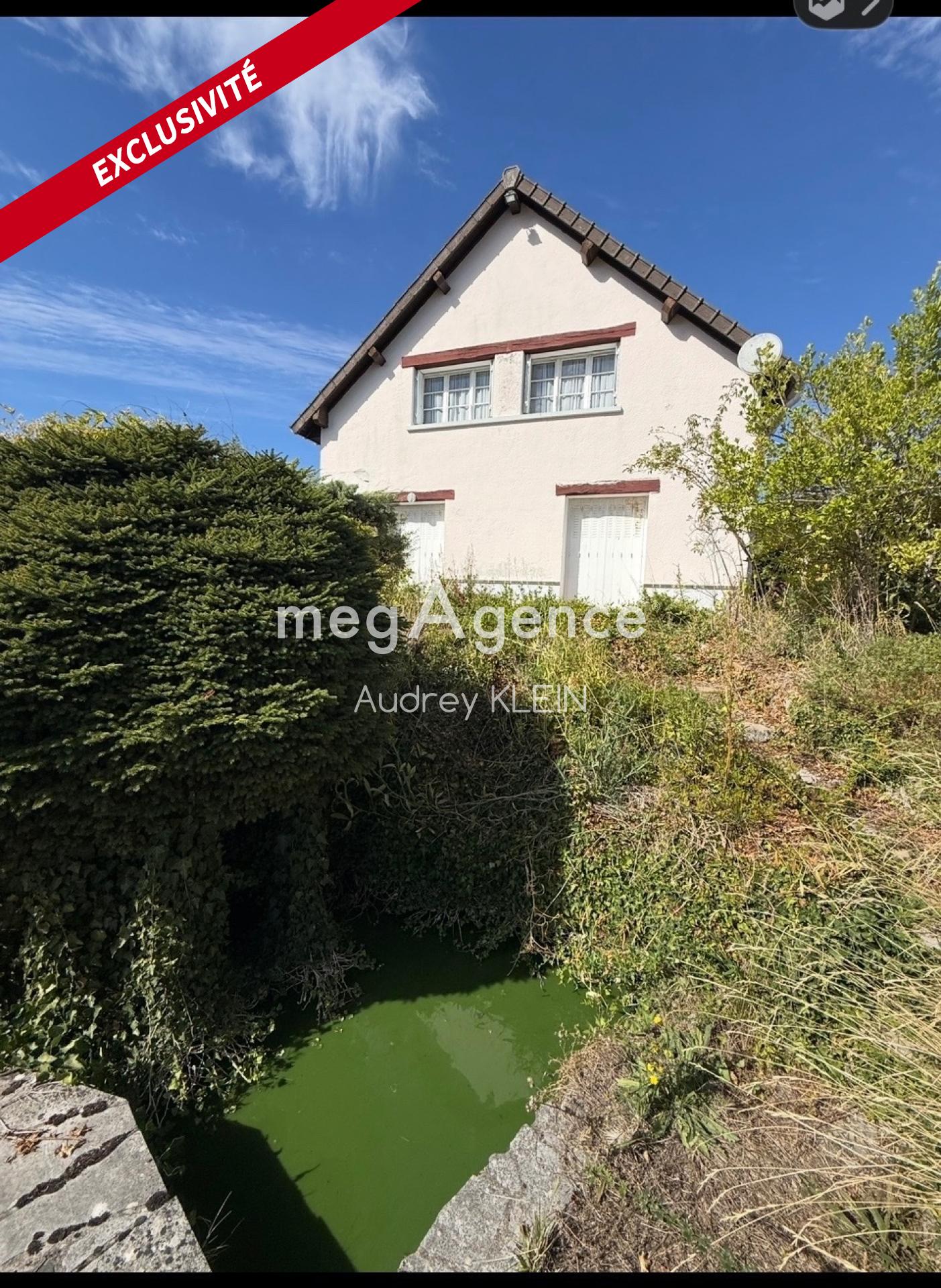 Maison familiale de 137 m² avec maison d’amis, grange et jardin de 1 297 m²