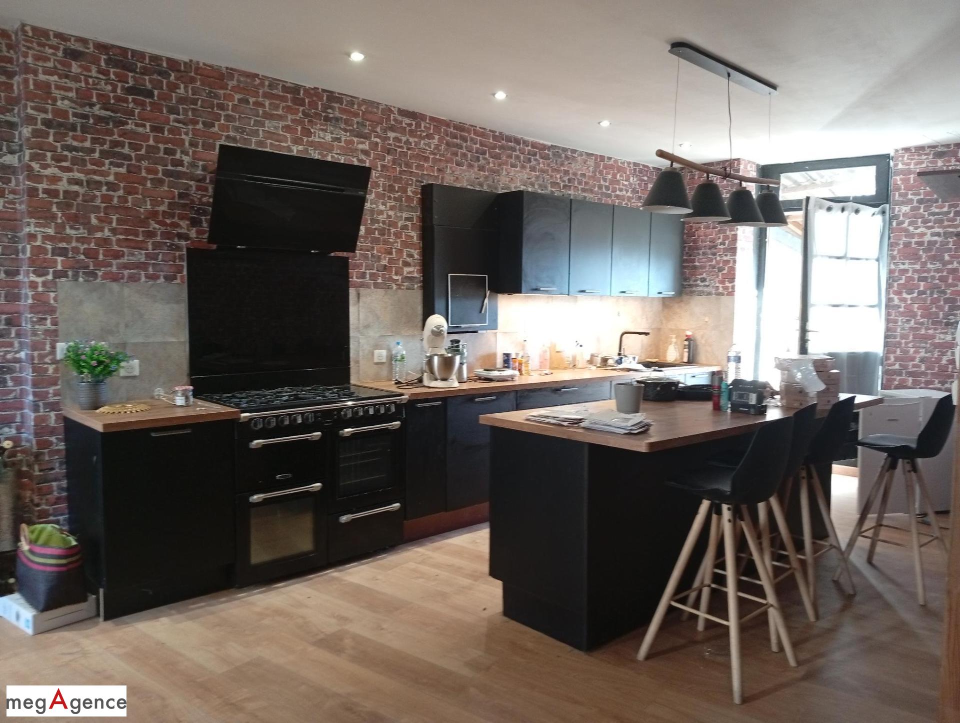 Maison 7 pièces 140 m² · à Saint-Germain-des-Fossés · 140 m² · 159 000 €