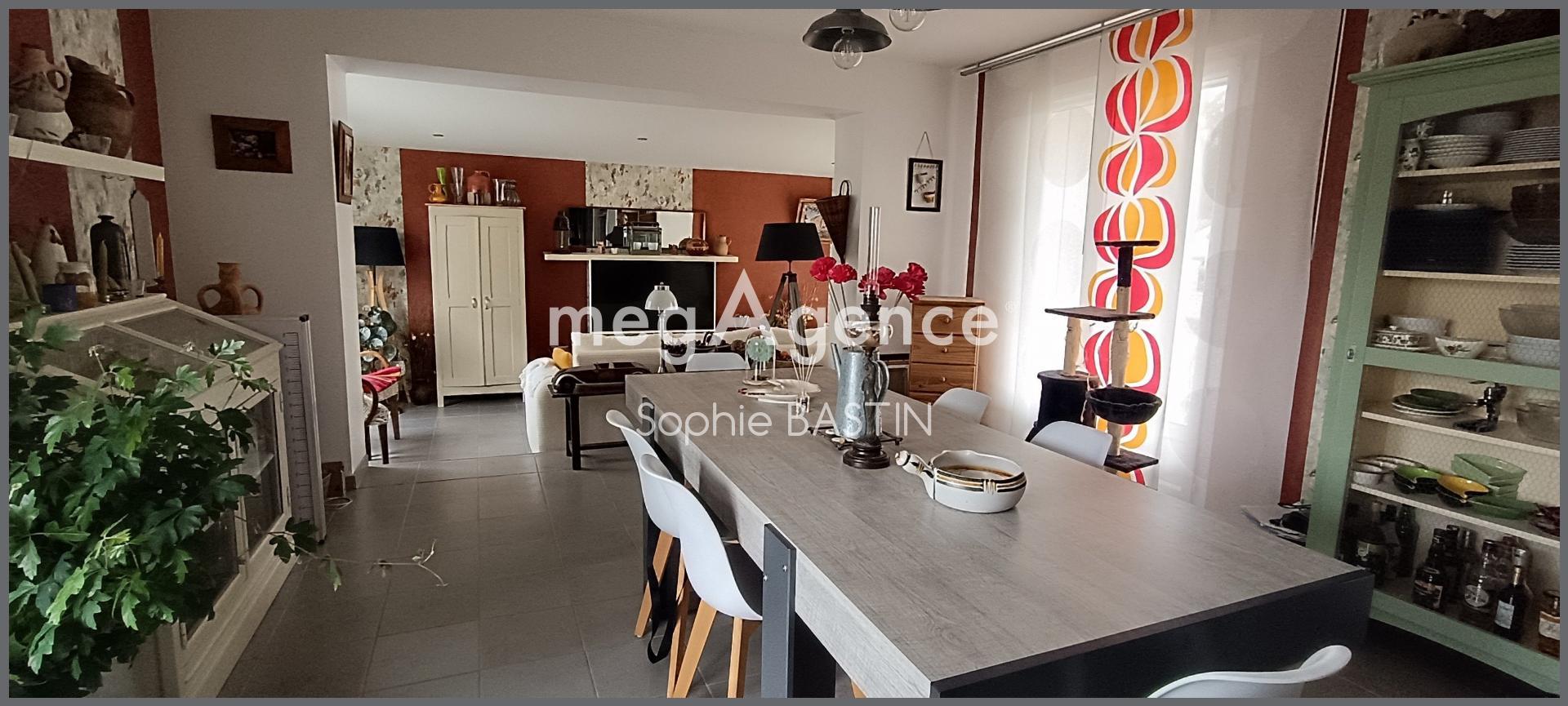 Maison 4 pièces 85 m² · à Chéroy · 85 m² · 179 000 €
