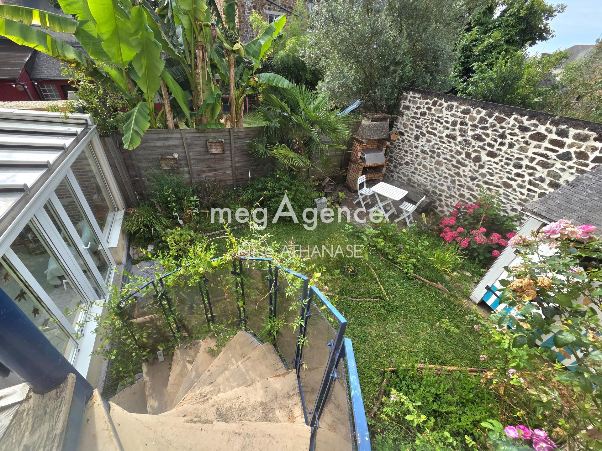 Maison 6 pièces 116 m² · à Fougères · 116 m² · 227 000 €