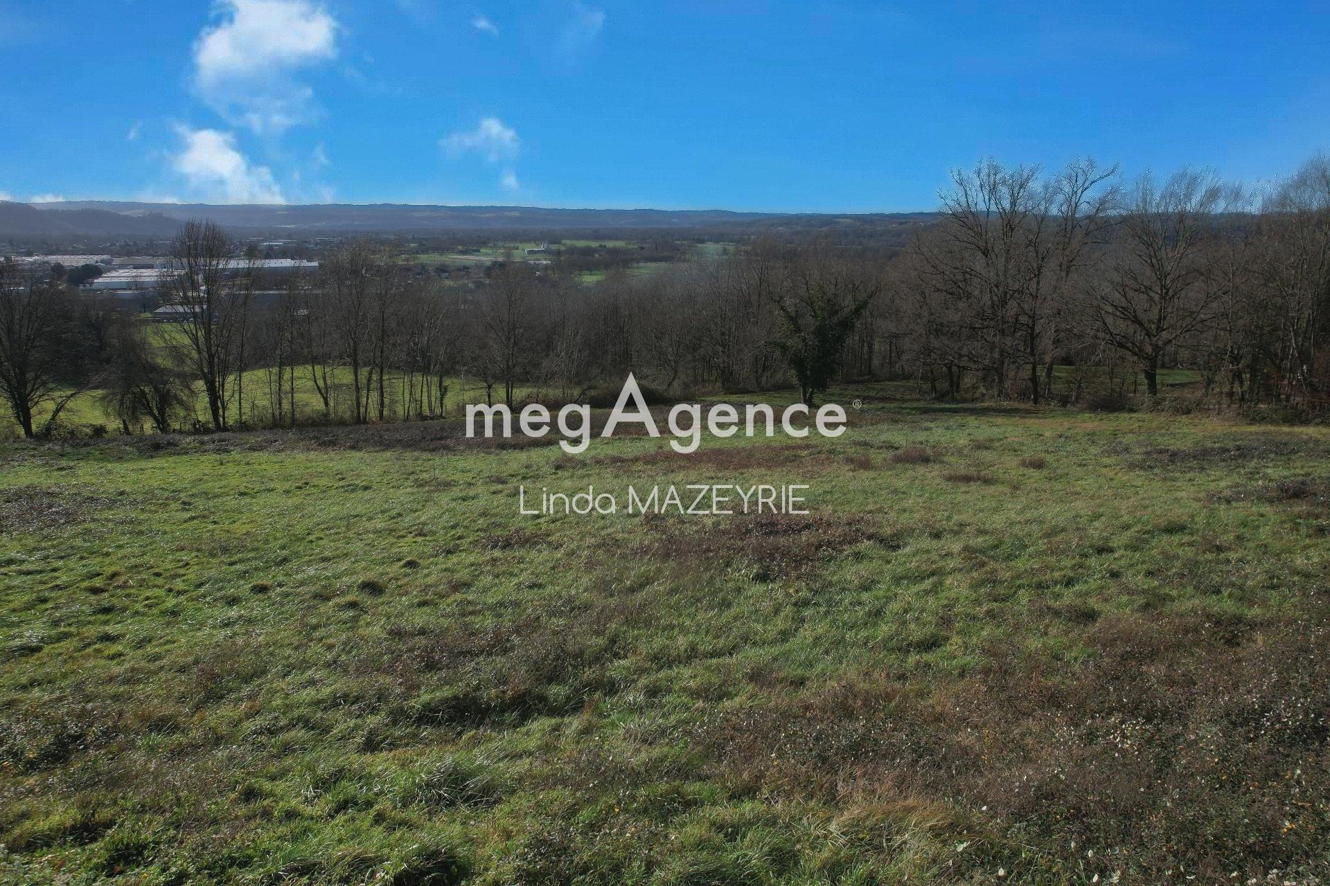 Terrain 2632 m² · à Gagnac-sur-Cère · 50 000 €