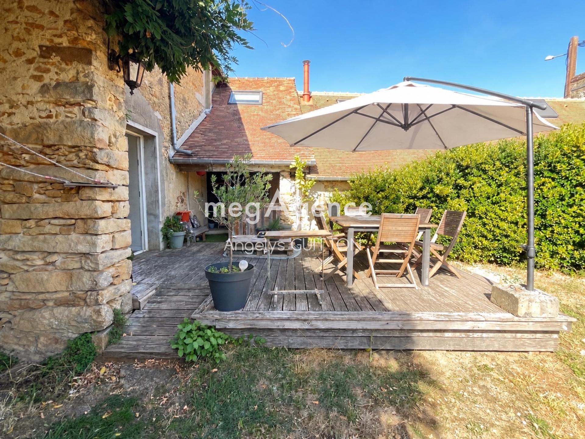 Maison 6 pièces 120 m² · à Neuville-sur-Sarthe · 120 m² · 199 484 €